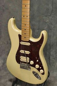 Fender AMERICAN DELUXE STRATOCASTER N3 HSS　Olympic Pearl w/hardcase/512