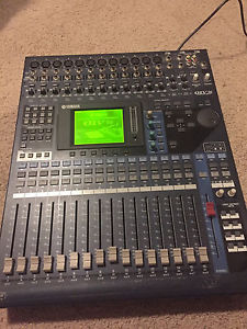 Yamaha 01V96 Digital Mixing Console Mixer