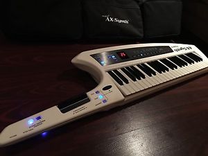 Roland Ax-Synth synthesizer keytar keyboard strap  case adapter only play 3 time