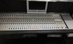 Argentini - Elettroacustica Professionale Mixer analogico 32 Ch - primi anni 80
