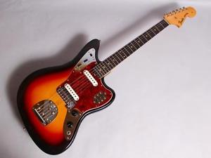 Fender 1962 Jaguar W or Hard Cas