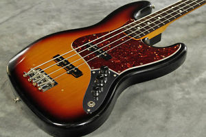 Used FENDER USA Fender USA / American Vintage 62 Jazz Bass 3KNOB 3-Color Sunburs