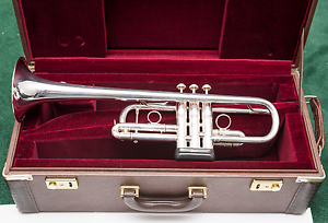 Bach Chicago Series Stradivarius C Trumpet   C180SL229CC Silver