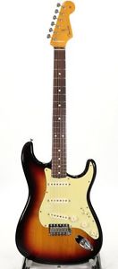Fender USA American Vintage 62 ST Thin Lacquer 3-Color Sunburst 2008 E-guitar