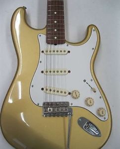 Used! Fender Japan ST62 40th Anniversary Stratocaster Guitar Gold Made in Japan