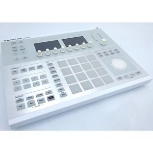 Native Instruments Maschine Studio (White) Production Controller inc Warranty
