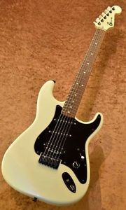 Charvel USA Custom Shop Jake E.Lee Signature Pearl White with Lavender Hue EX++