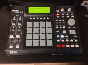 Akai MPC 2500