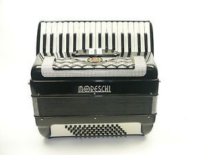 Akkordeon , Moreschi , 60 Bass, leicht und schlank