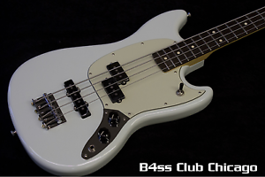 Fender P/J Mustang Bass Sonic Blue