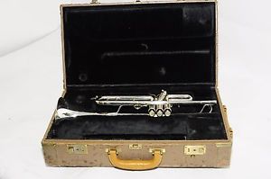 Yamaha Xeno II B b Trumpet YTR-8335US Silver Ref No 551
