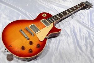 Gibson 1980 Les Paul Heritage Series Standard-80 Used  w/ Hard case