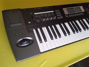 KORG TRITON TR 61