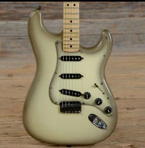 Fender stratocaster 1979 Antigua Finish