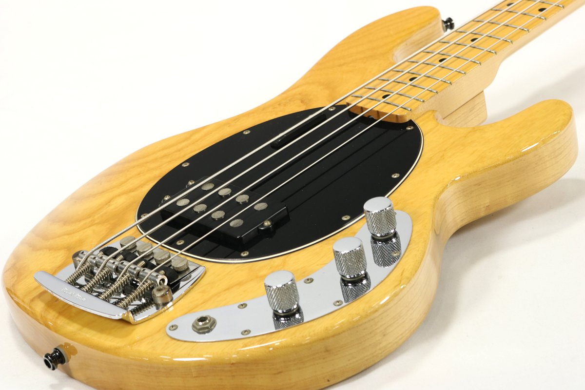 Used MUSIC MAN / STINGRAY EX Natural Music Man from JAPAN EMS