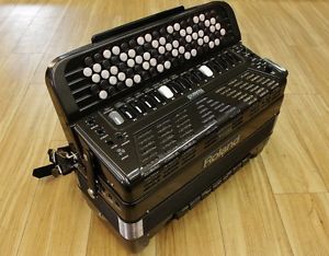 Roland FR-7B  Digital Accordion Full Working #m41