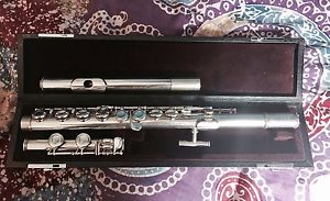 CUSTOM MADE W.S.HAYNES STERLING FLUTE, A=440, new Straubinger pads