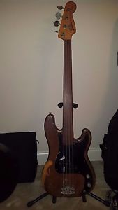 73/74 Fender fretless Precision bass