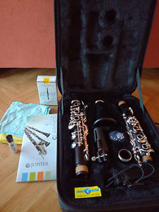 B-Klarinette JUPITER JCL1039SQ 20/6 deutsch, sehr wenig bespielt