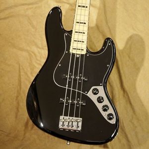 Fender  American Deluxe Jazz Bass 2012 w/hardcase/512