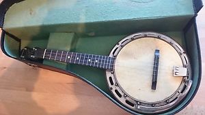 Antique Banjo Uke looking for a new home!