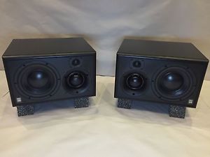 3 way active studio monitors ATC SCM 25a