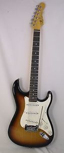 G&L Legacy USA 3 Tone Sunburst, Nitro Lack