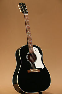 Gibson: Acoustic Guitar 1960's J-45 ADJ EB USED