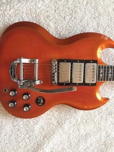 Gibson SG Deluxe Orange Burst, 3 PUP Bigsby