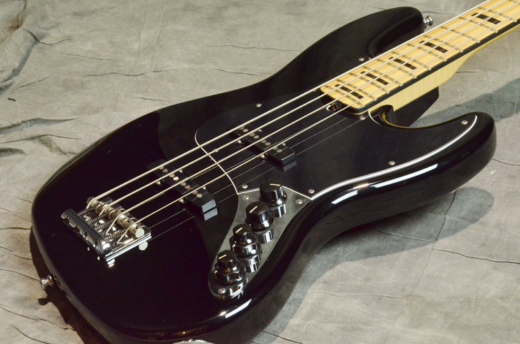 Used Fender USA Fender USA / American Deluxe Jazz Bass 3N / Black from JAPAN EMS