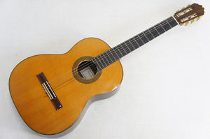 Teruaki Nakade C20 Classic Guitar Ano 1995 Free Shipping 944v01