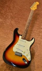 Fender Japan stratcaster 62-3TS Sunburst Basswood Body E-Guitar Free Shipping