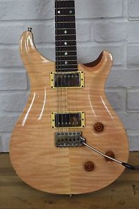 PRS CE-22 electric guitar w/ case excellent-used electric guitar for sale