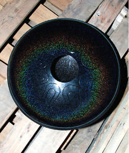 IDIOPAN DUAL TONE 14" TUNABLE STEEL TONGUE DRUM - ONYX RAINBOW