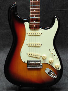 Fender Japan ST62-DMC Regular Condition Sunburst 2006 With Soft Case