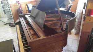 Baldwin Model M (1951) Mahogny Grand Prize Paris 1900 / St. Louis 1904 & Bench