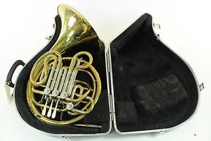 Holton H-378 Model Yellow Brass French Horn NICE QuinnTheEskimo