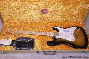 2004 Fender American Deluxe 50th Anniversary Stratocaster Mint Collectors Cond!