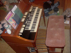1960 Hammond Model E-343