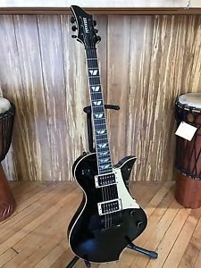 Fernandes Ravelle Steeler Black with Original Case