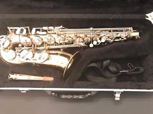 Selmer AS500 Alto Saxophone With Case
