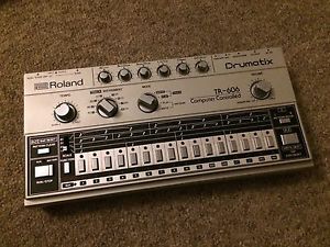 Roland TR-606 Drumatix Analog Drum Machine