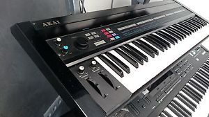 AKAI AX80: Polyphonic Synthesizer