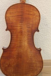 Nr.38Alte Geige Antonius Stradivarius