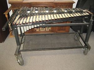 LUDWIG / MUSSER XYLOPHONE WITH "ALL TERRAIN" CART (SOLD AS IS)