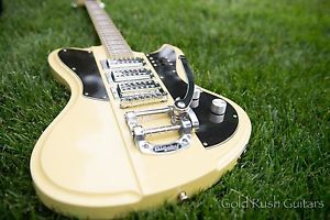Schecter Guitar Research Ultra III Electric Guitar W/ Case