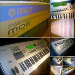 Yamaha MO 6 61-Key Music Production Synthesizer