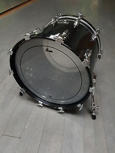 Bassdrum 20" Troyan fassbauweise schwarz ultraknackig für Studio u. Live