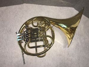 Yamaha YHR 567 Double French Horn Original Hard Case