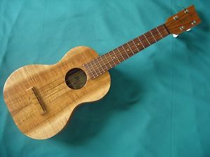 Vintage Kamaka Concert "All-Koa" Ukulele in ** NR MINT** Condition
